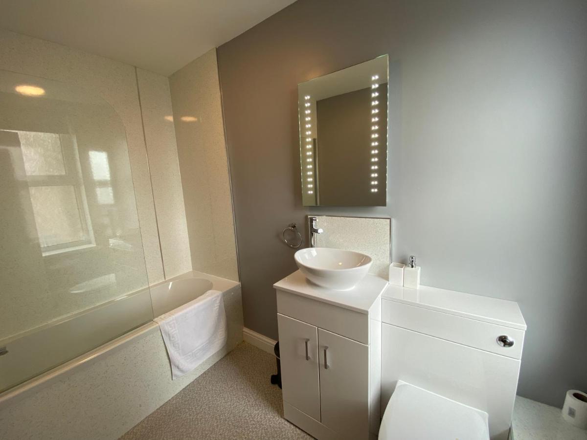 Marine View Guest House スカーバラ エクステリア 写真